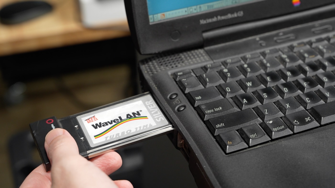 Lucent WaveLAN PC Card for WiFi on a PowerBook G3 Wallstreet